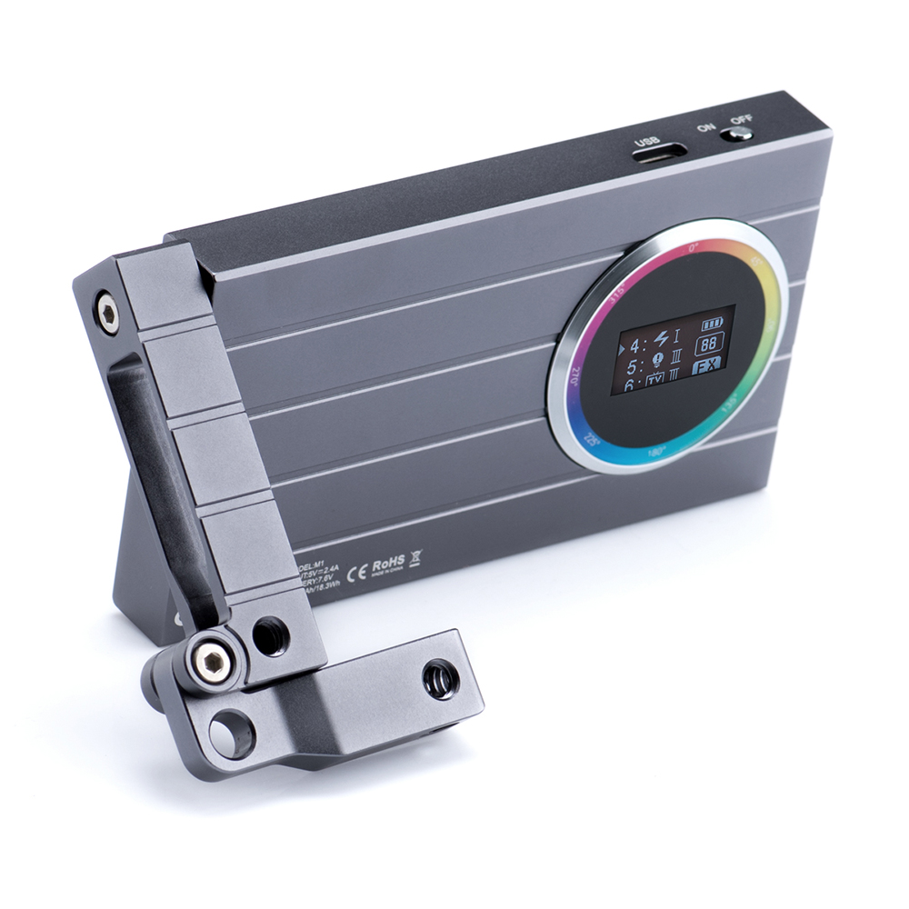 Godox M1 RGB Mini Pannello Lum - Video Led Light Panel recensione e prezzo