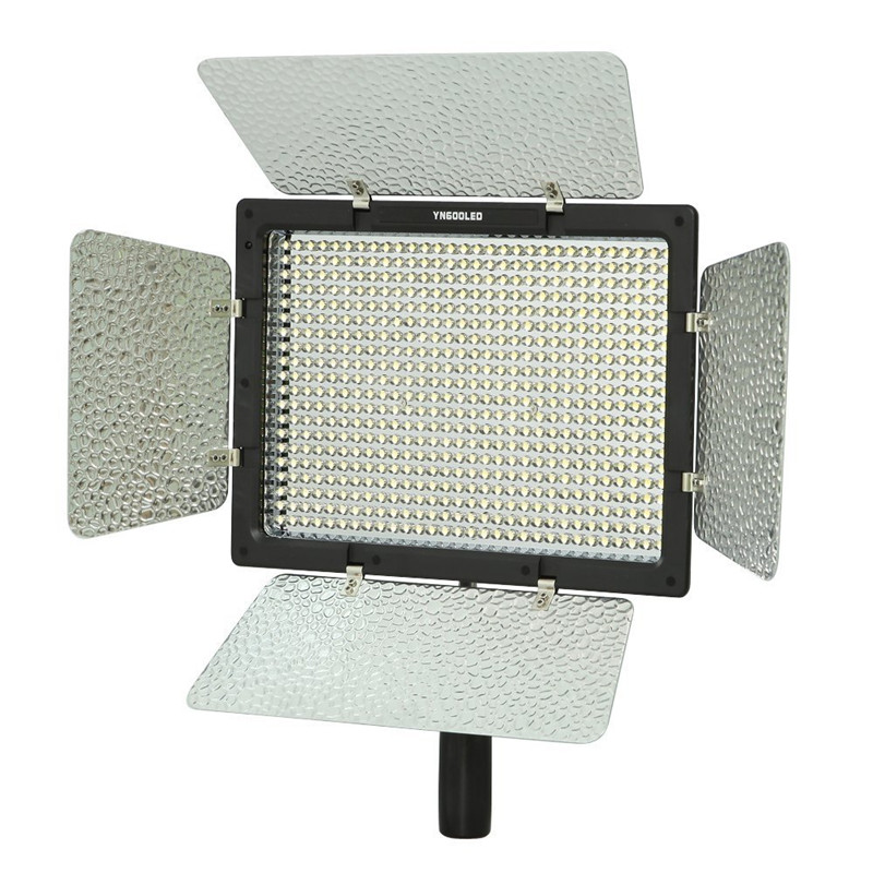 Yongnuo YN600L YN-600 3200K-56 - Video Led Light Panel recensione e prezzo